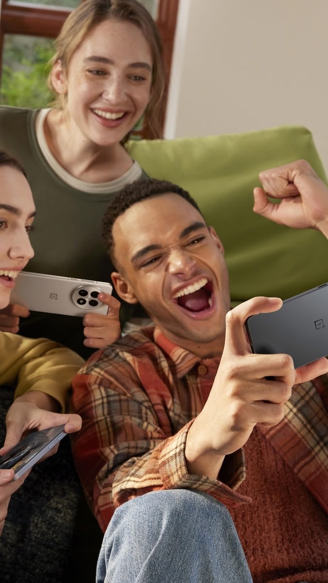 OnePlus 13R có chất lượng hiển thị tuyệt vời