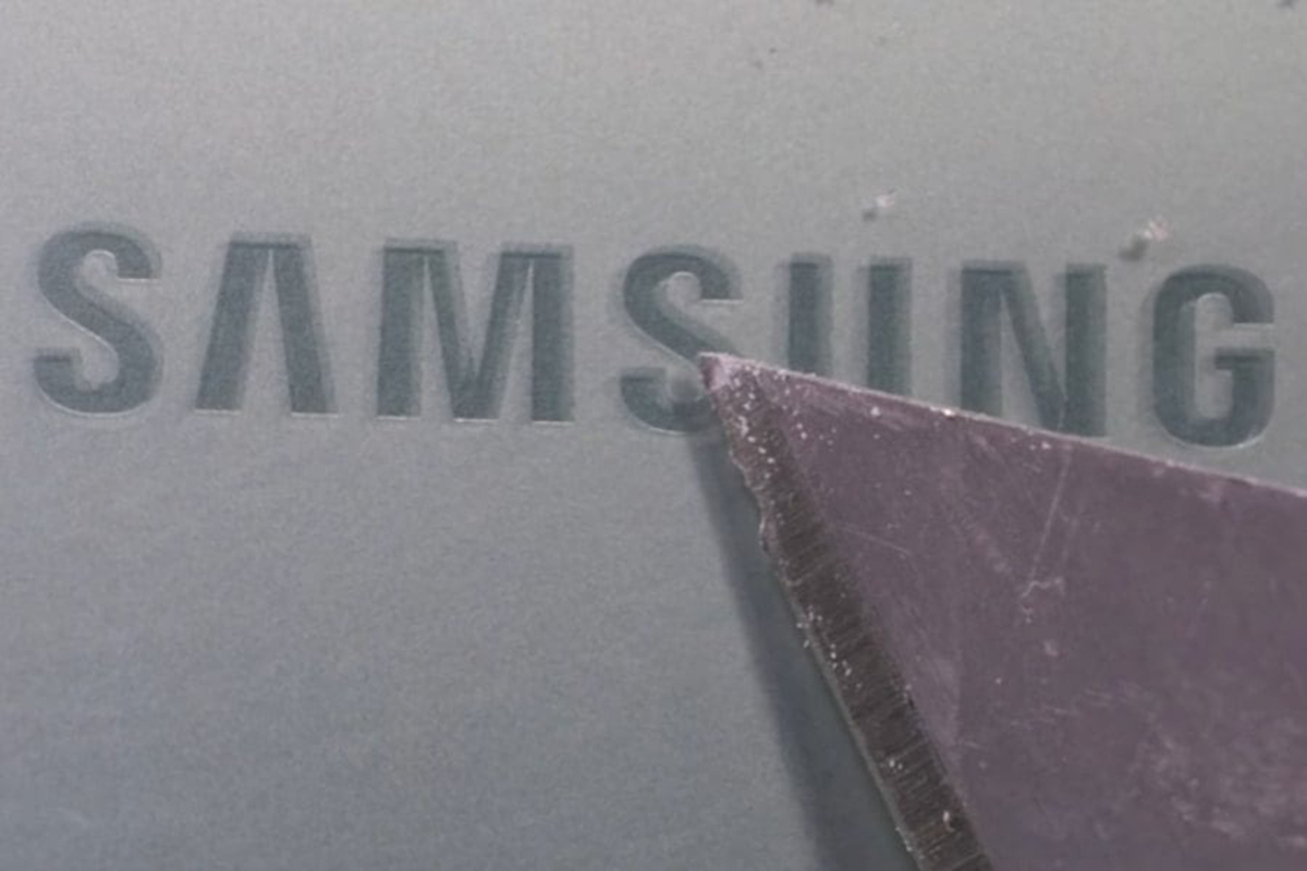 Logo Samsung trên S25 Ultra