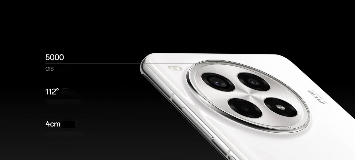OnePlus Ace 3 Pro có hệ thống 3 camera sau khá chất lượng