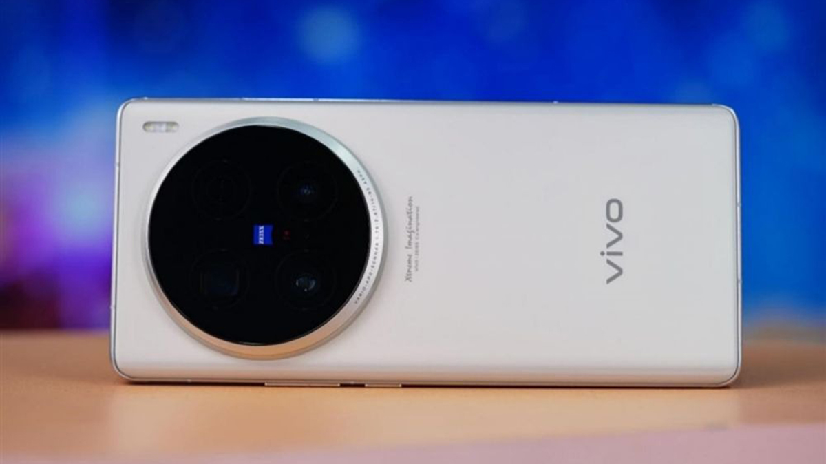 vivo X100 Ultra có pin lớn hơn, sạc nhanh hơn