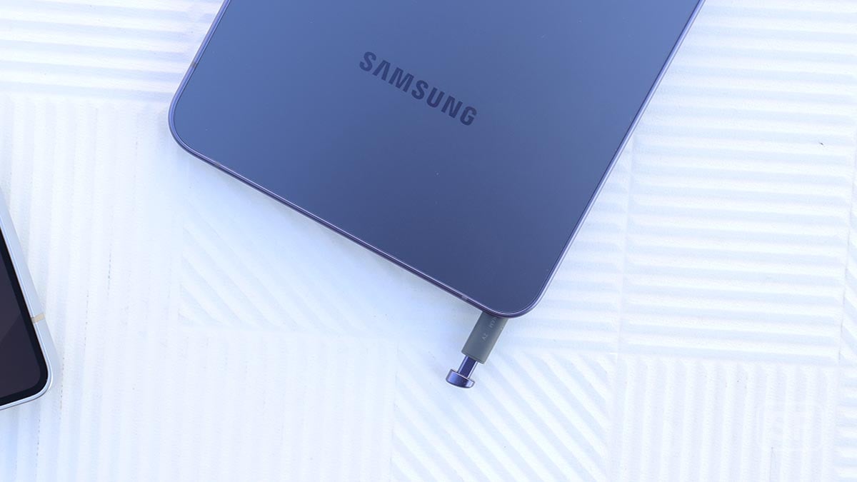 Samsung dường như đang cân nhắc loại bỏ bút S Pen khỏi dòng Galaxy S Ultra của mình