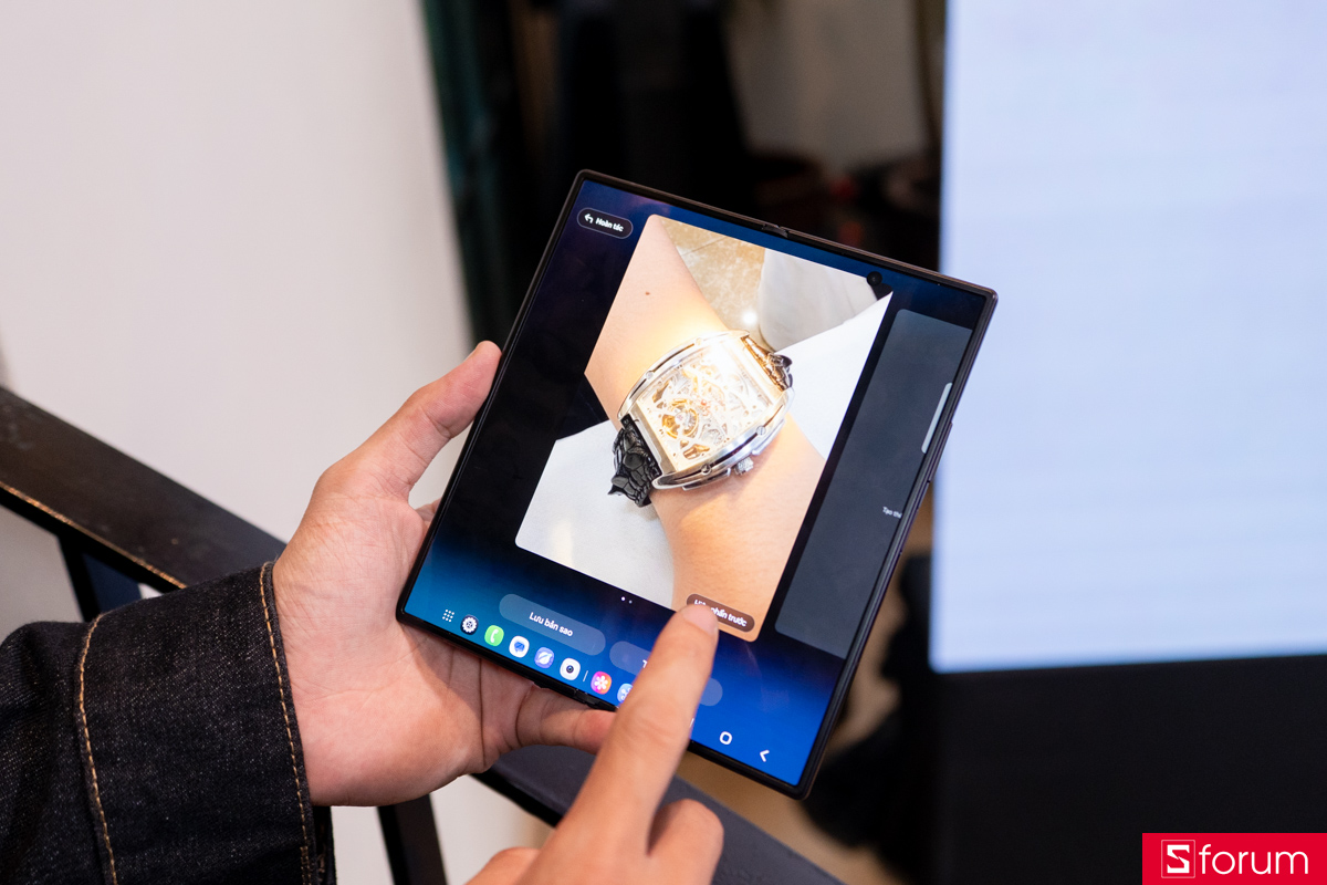Những nâng cấp mới trên Galaxy Z Fold8 Ultra về máy ảnh