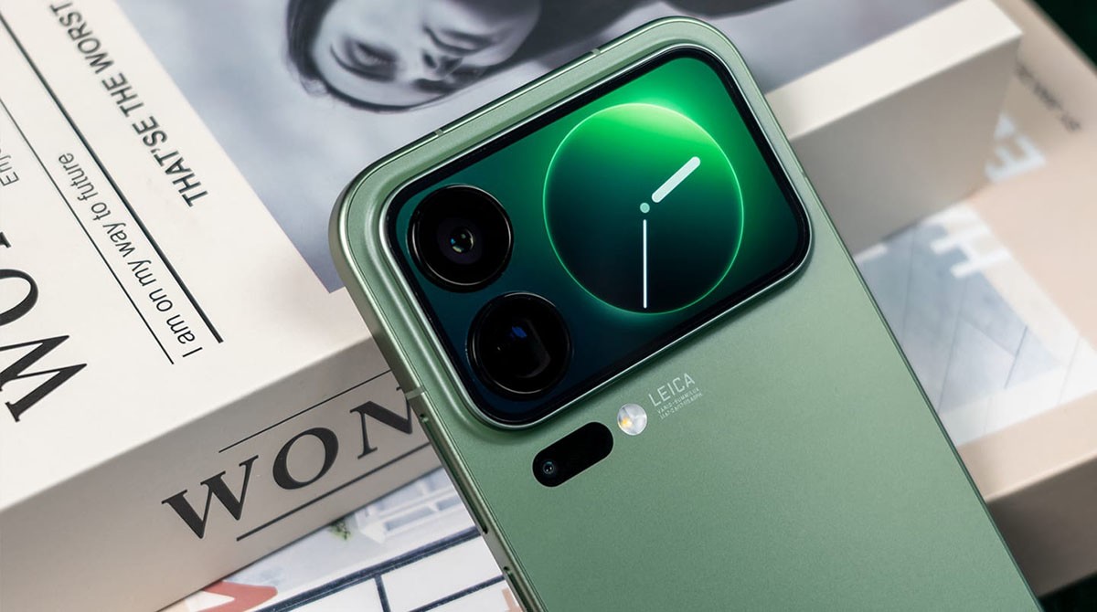 Xiaomi 18 Pro lộ diện: Pin khủng, camera 200MP kép, hỗ trợ ống kính rời Xiaomi 18 Pro lộ diện: Pin khủng, camera 200MP kép, hỗ trợ ống kính rời