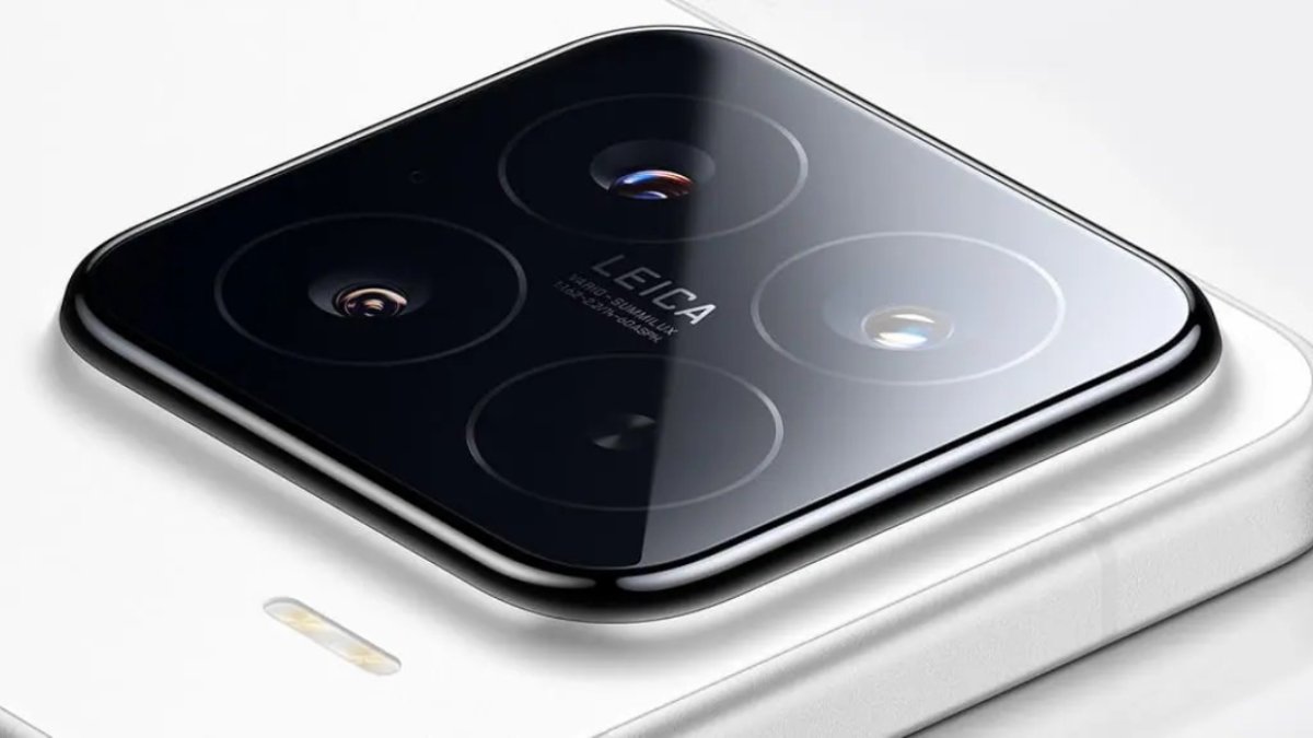 Xiaomi 18 rò rỉ cấu hình camera, bản Ultra tiếp tục "gánh team"