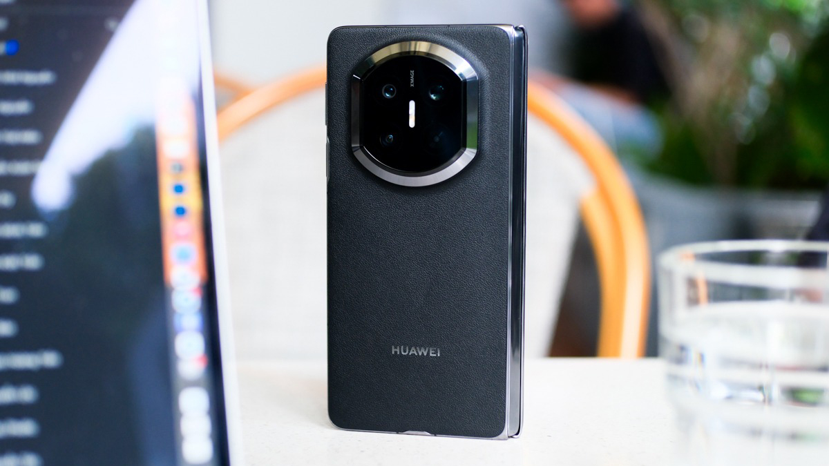 Huawei Mate X7 chính thức lên kệ tại CellphoneS: Giá 54.99 triệu đồng, ưu đãi hấp dẫn