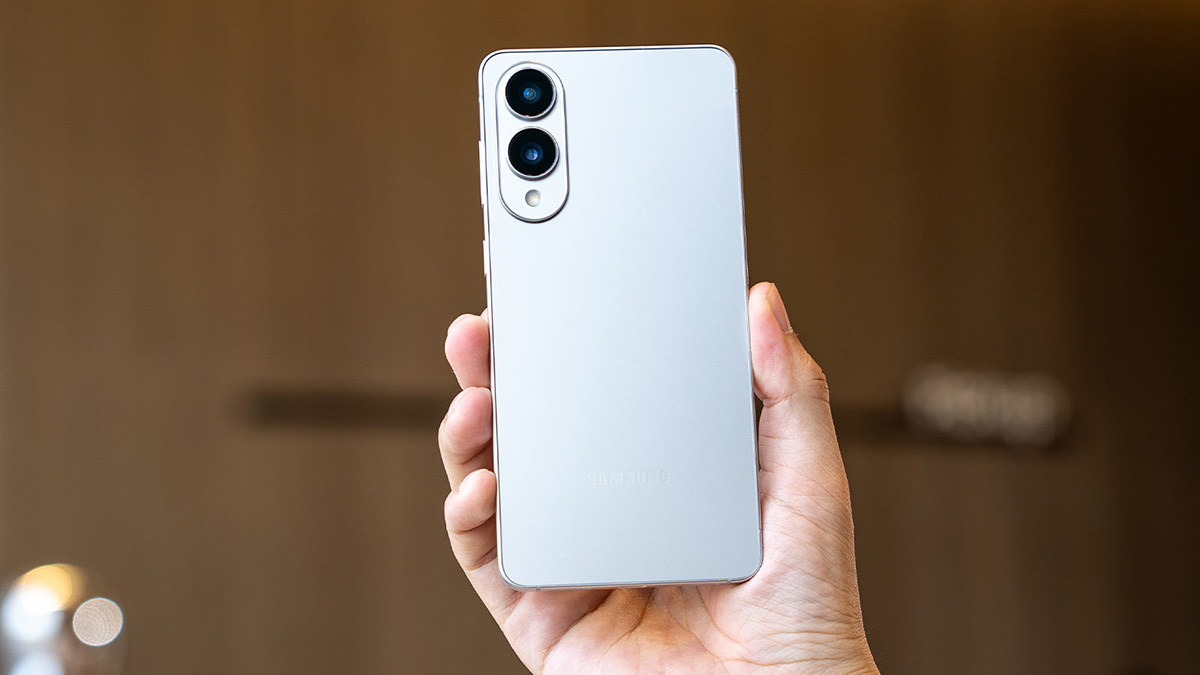 CellphoneS mở bán Galaxy S25 Edge với ưu đãi giảm giá gần 8 triệu, mời bạn chốt đơn!!!