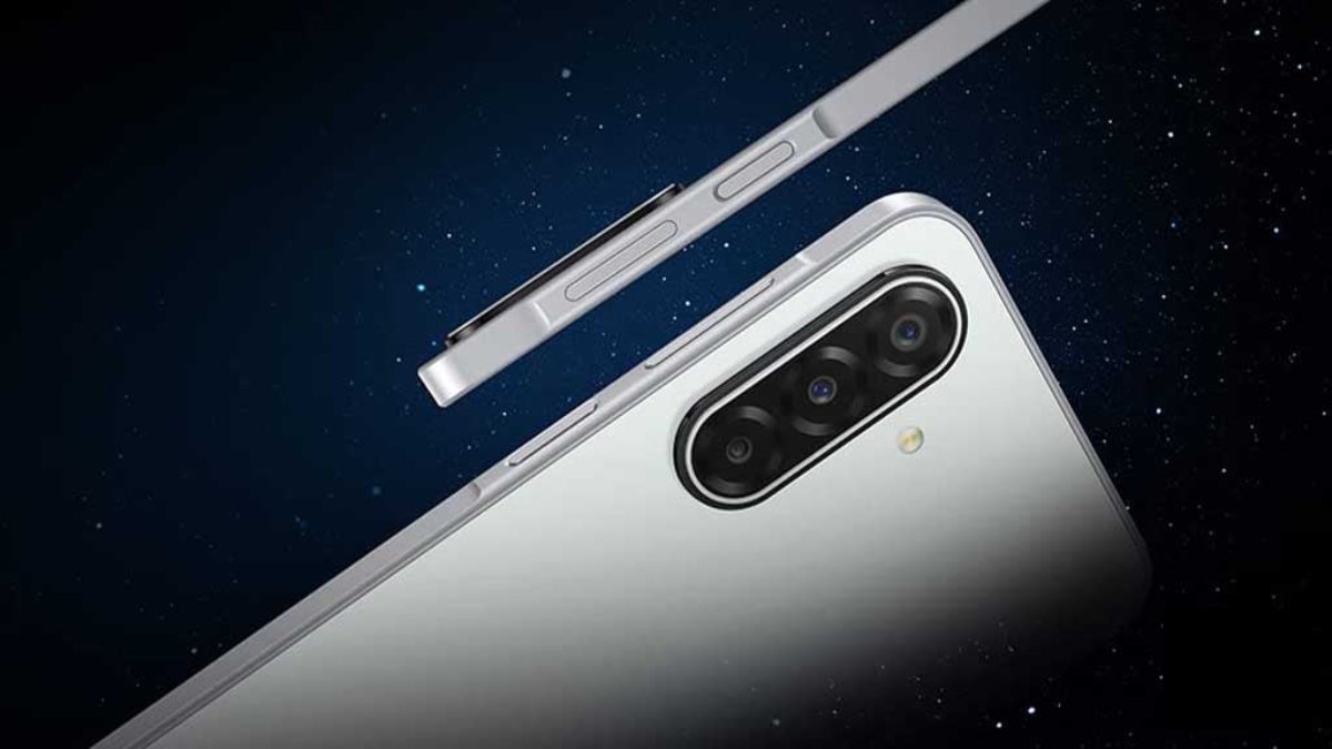 Samsung Galaxy Wide 9 bất ngờ ra mắt với phần cứng thú vị, giá 6.8 triệu đồng