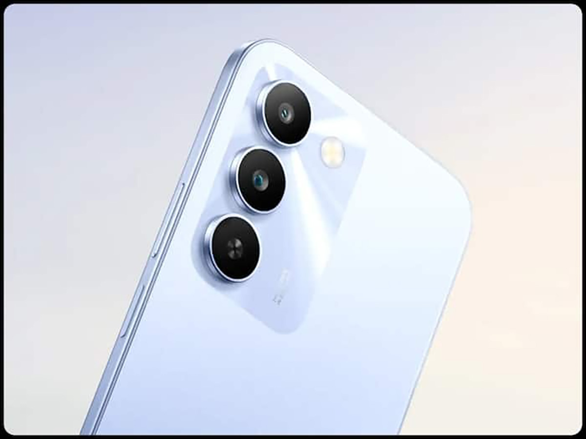 Cận cảnh cụm camera sau của realme C83 5G