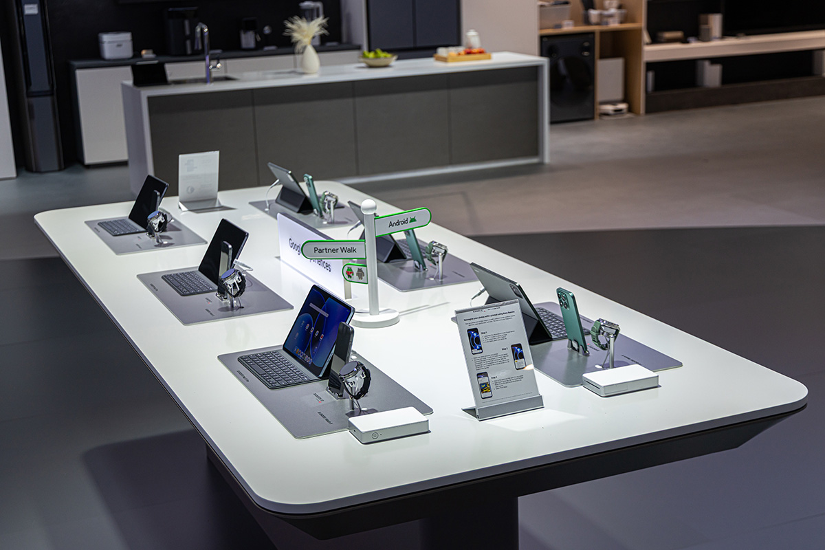 Xiaomi ra mắt nhiều sản phẩm mới tại MWC 2026