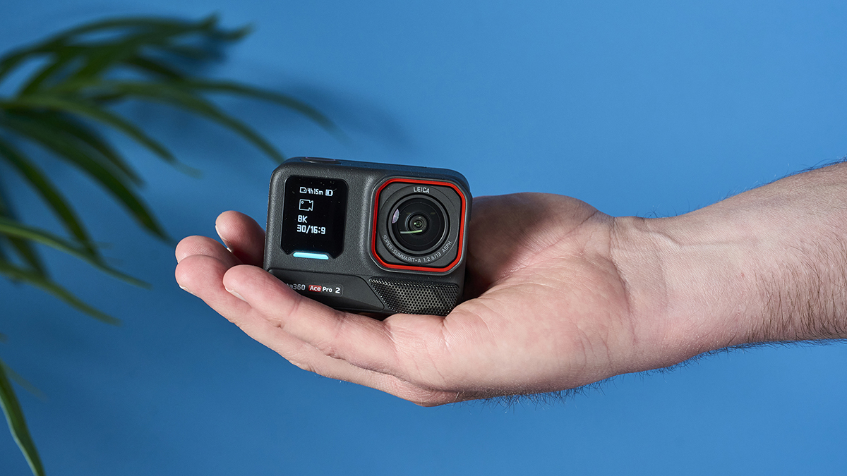 So sánh DJI Osmo Pocket 4 vs Insta360 Ace Pro 2 về khả năng quay