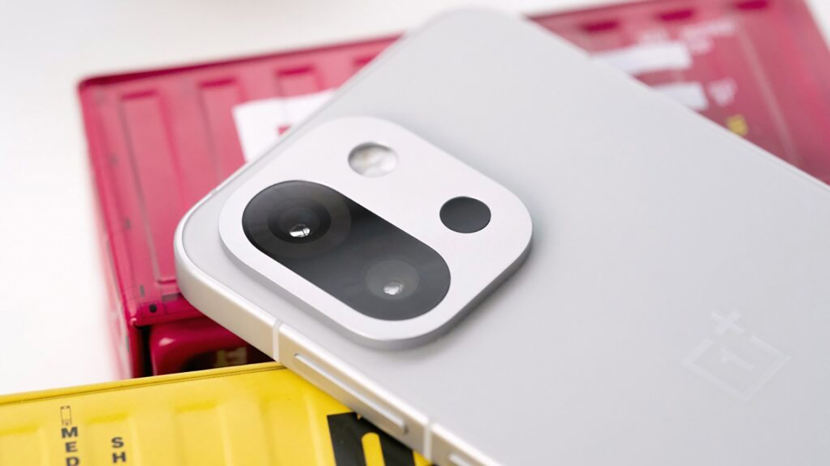 Điện thoại chỉ có hệ thống camera kép ở mặt sau