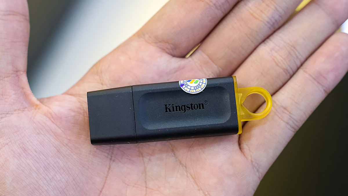 USB 3.2 Kingston DataTraveler Exodia DTX 64GB có thiết kế nhỏ gọn