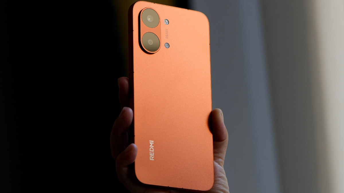 Redmi Turbo 5 lộ video trên tay thực tế trước giờ “G”