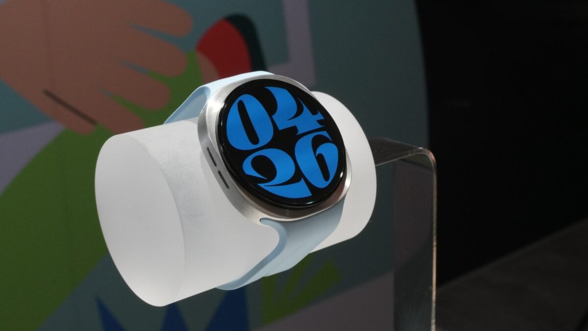 Lộ diện smartwatch bí ẩn của Samsung: Không chạy Wear OS, pin trâu cả tuần giá cực mềm