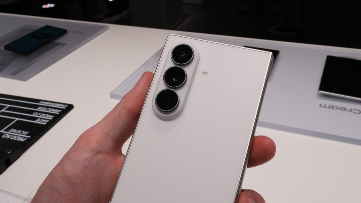 Đây là tính năng camera cực đỉnh mà Galaxy Z Fold8 Ultra được thừa hưởng từ Galaxy S26 Ultra Đây là tính năng camera cực đỉnh mà Galaxy Z Fold8 Ultra được thừa hưởng từ Galaxy S26 Ultra