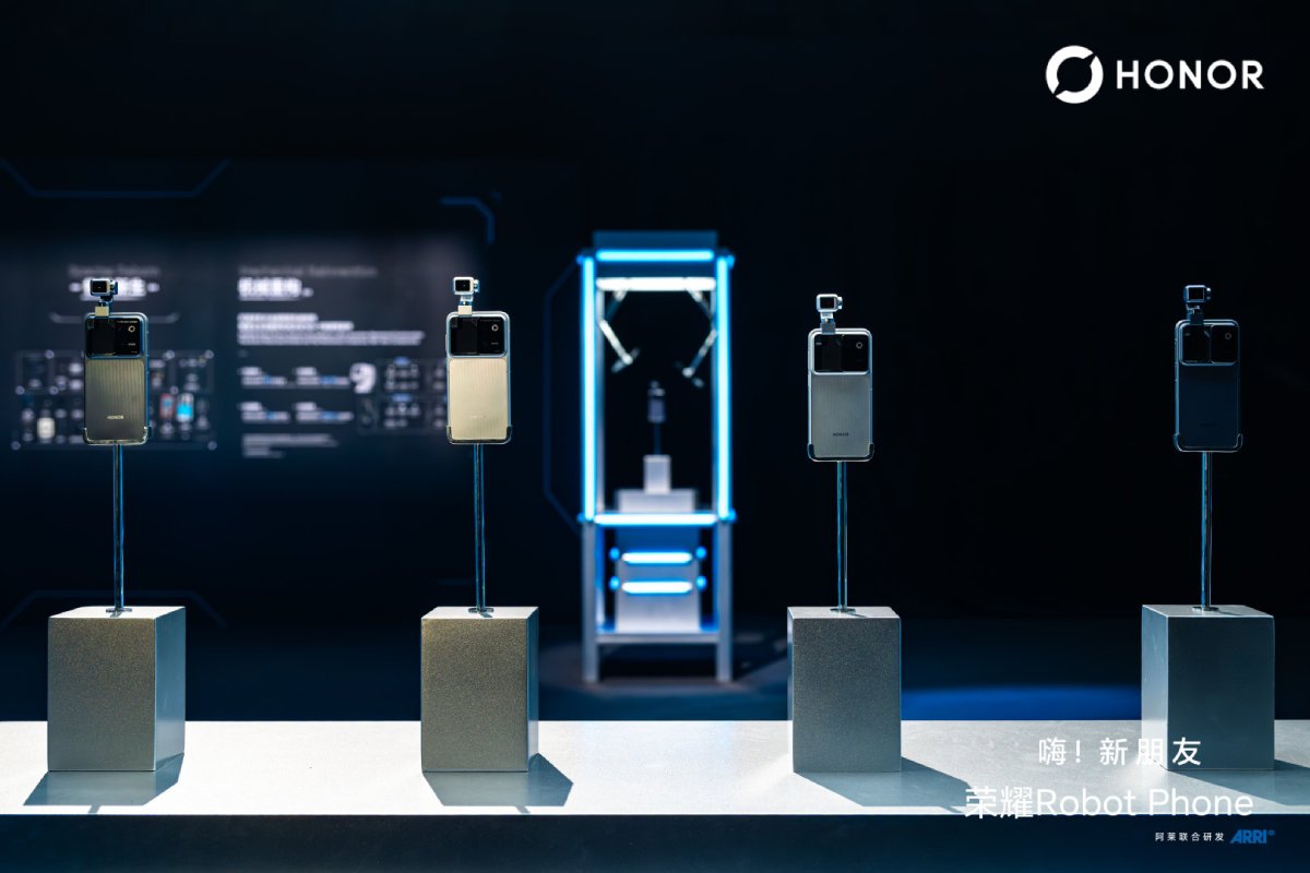 Cận cảnh cụm camera xoay của HONOR Robot Phone