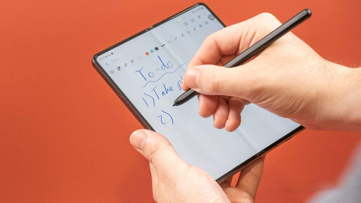 Tin vui cho fan Galaxy Z Fold: Samsung chưa từ bỏ S Pen