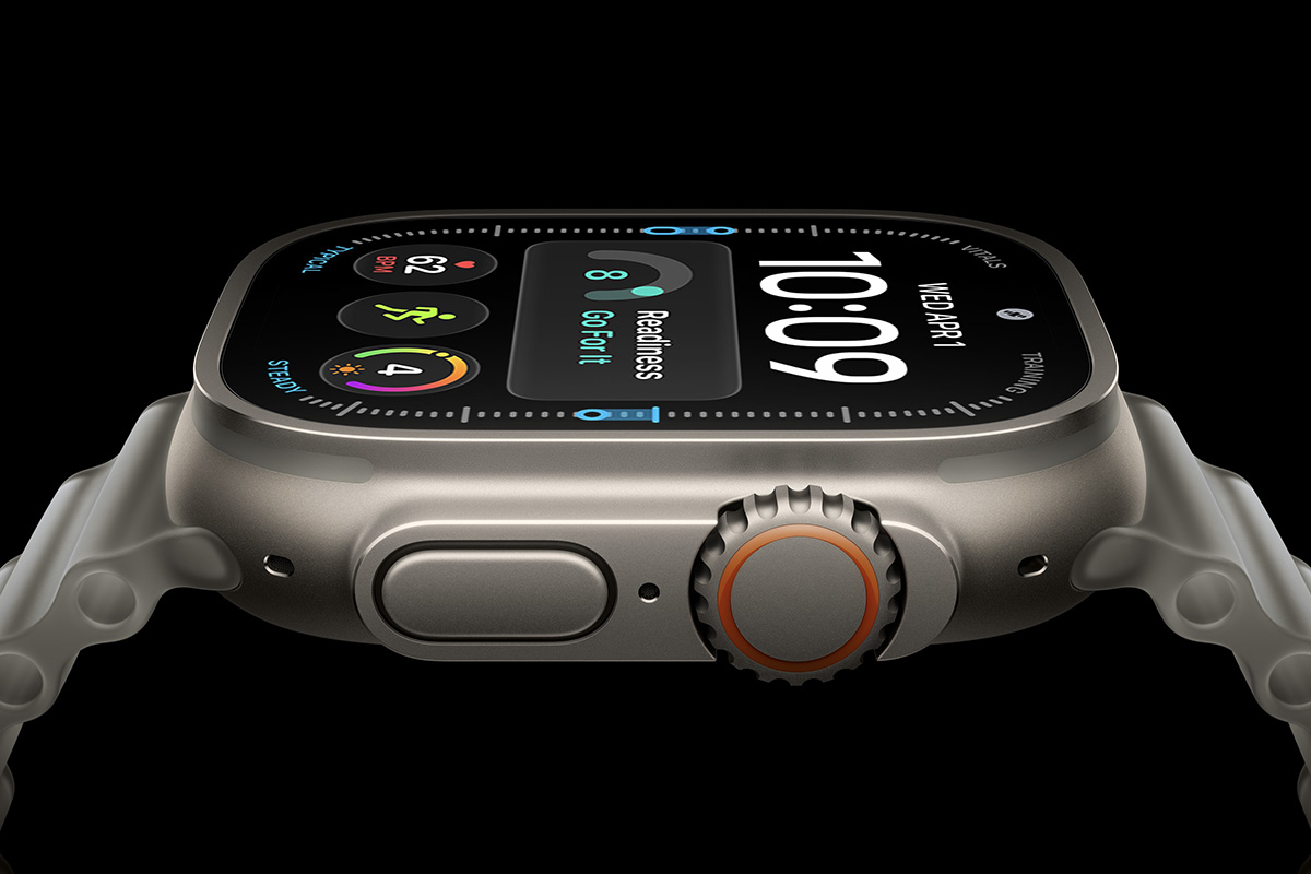 Cận cảnh góc nghiêng của Apple Watch Ultra 4.