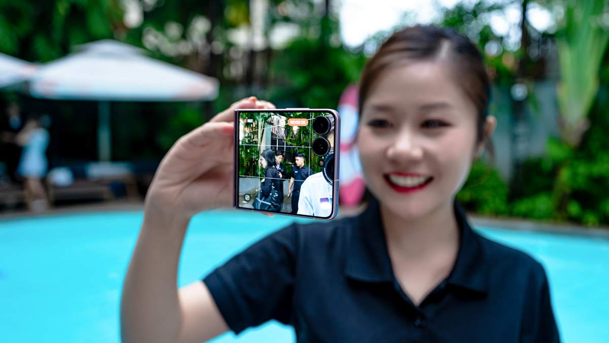 Đang dùng Z Flip cũ, có nên lên đời Galaxy Z Flip8? Câu trả lời sẽ khiến nhiều người bất ngờ