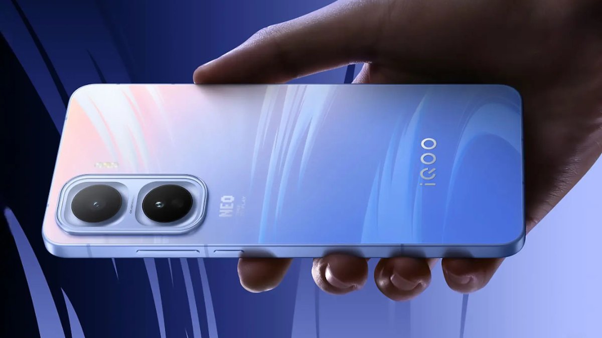 iQOO Neo 11 Ultra lộ diện: Chip Dimensity 9500 tùy chỉnh, pin 9,000 mAh!