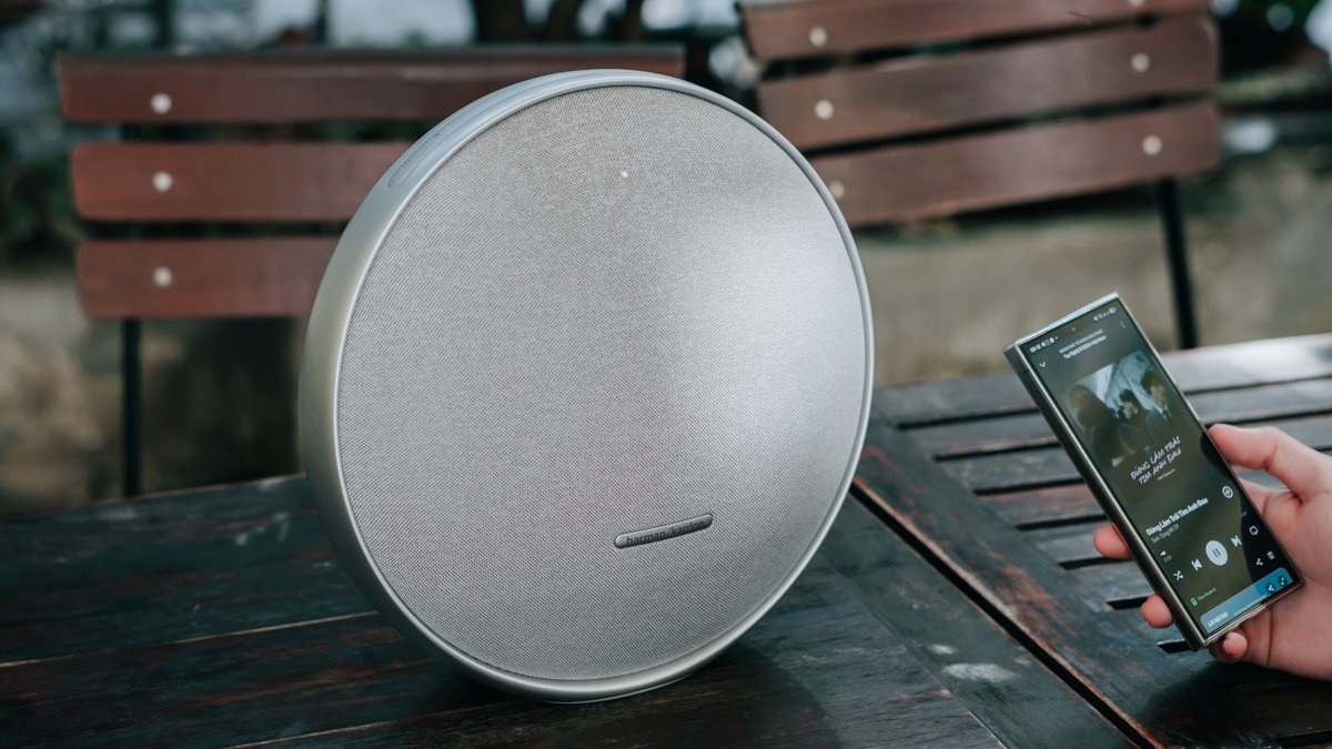 Mua loa Bluetooth công suất lớn nào dịp 2/9, phát nhạc hay, giá phải chăng