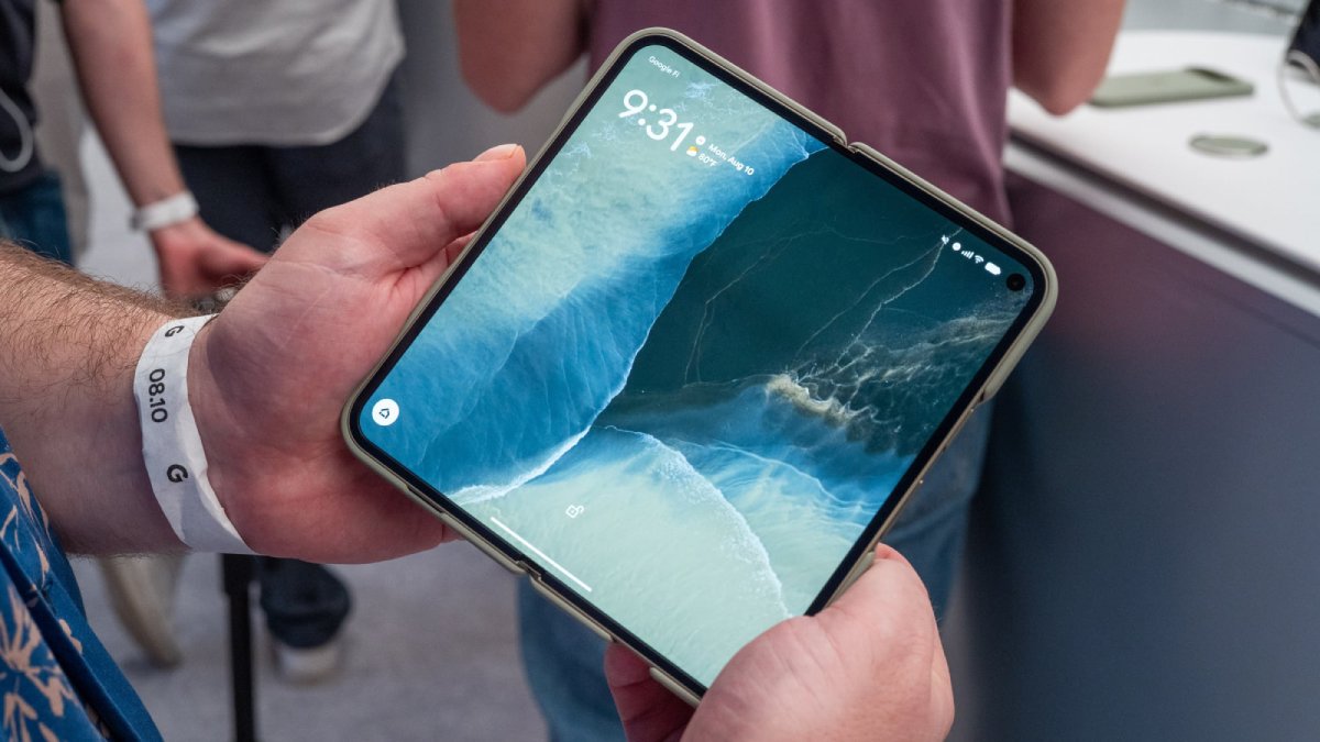 Pixel 11 Pro Fold sở hữu màn hình gập độc đáo