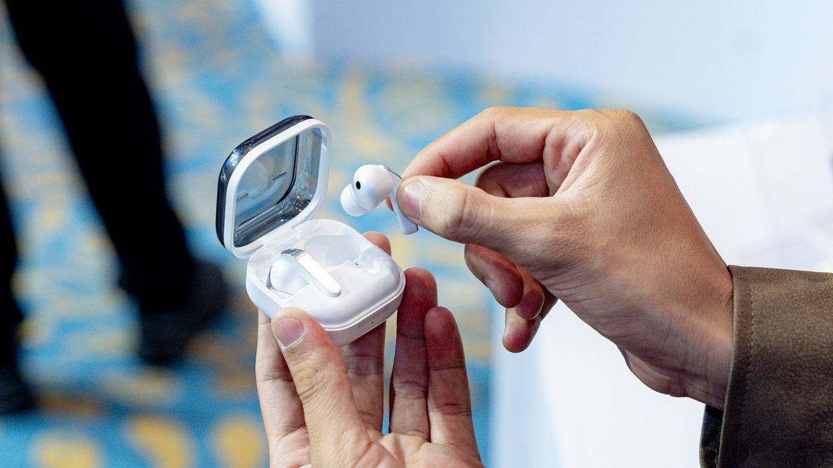 Galaxy Buds 4 Pro "sống dai" không tưởng sau 50 phút giặt máy: May mắn hay chuẩn IP57 quá đỉnh? Galaxy Buds 4 Pro "sống dai" không tưởng sau 50 phút giặt máy: May mắn hay chuẩn IP57 quá đỉnh?