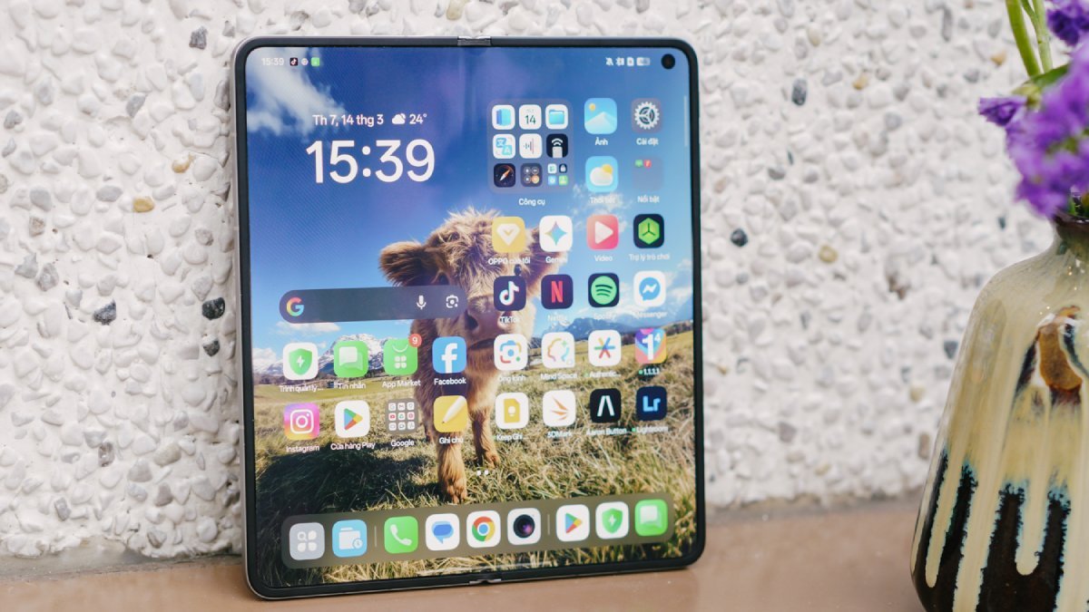 OPPO Reno X rò rỉ: Màn hình rộng độc lạ, camera khủng 200MP
