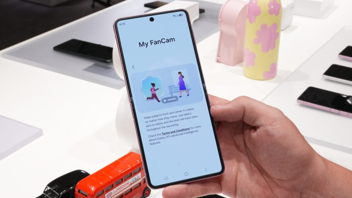 Samsung lộ tính năng AI độc đáo trên Galaxy S26 FE: Tự động zoom chủ thể như cameraman chuyên nghiệp