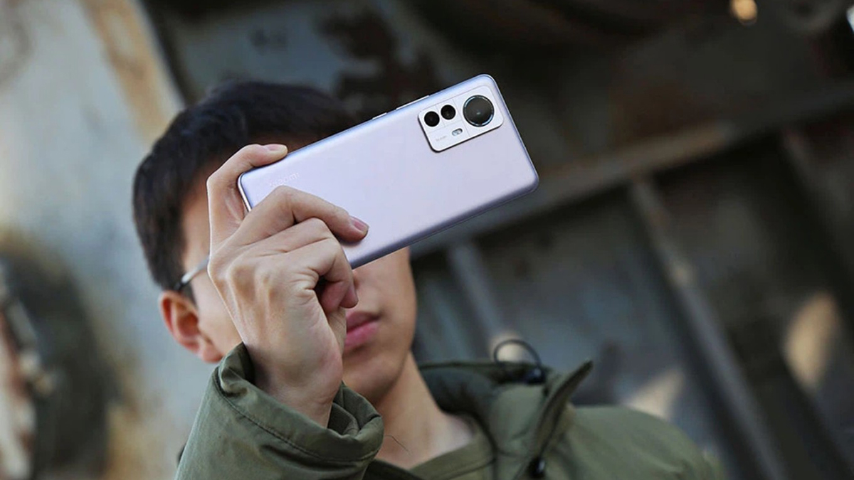 Tưởng đã bị khai tử, loạt điện thoại Xiaomi này bất ngờ nhận bản cập nhật HyperOS mới