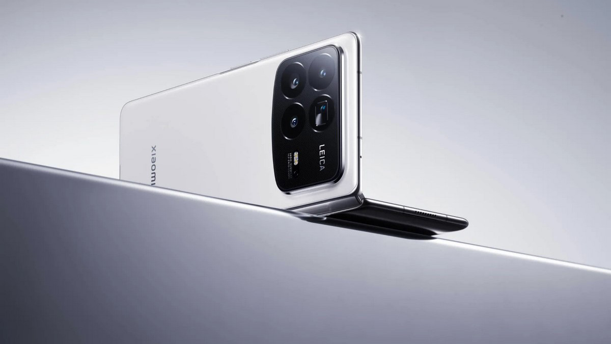Xiaomi MIX Fold 5 lộ cấu hình “khủng”: Camera 200MP, pin 6000mAh nhưng giá có thể gây sốc Xiaomi MIX Fold 5 lộ cấu hình “khủng”: Camera 200MP, pin 6000mAh nhưng giá có thể gây sốc