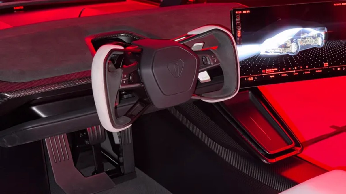 Nội thất cabin xe Tesla Roadster