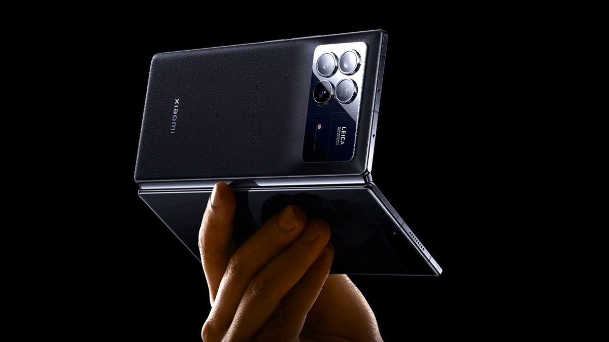 HyperOS 4 vô tình lộ thiết kế Xiaomi 17 Fold, fan điện thoại gập đứng ngồi không yên