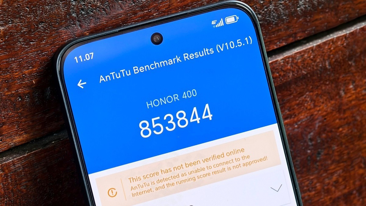 So sánh HONOR 400 vs Samsung Galaxy S25 FE về hiệu suất