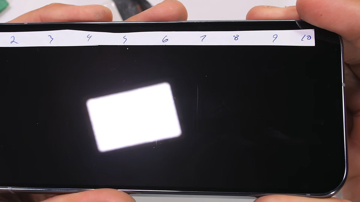 Màn hình Google Pixel 10 Pro XL không dễ trầy xước