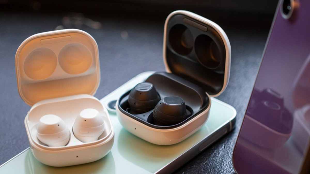 Galaxy Buds Core ra mắt tại VN: Chất lượng âm thanh tuyệt vời, hỗ trợ ANC, pin 35 giờ, giá 1.19 triệu đồng