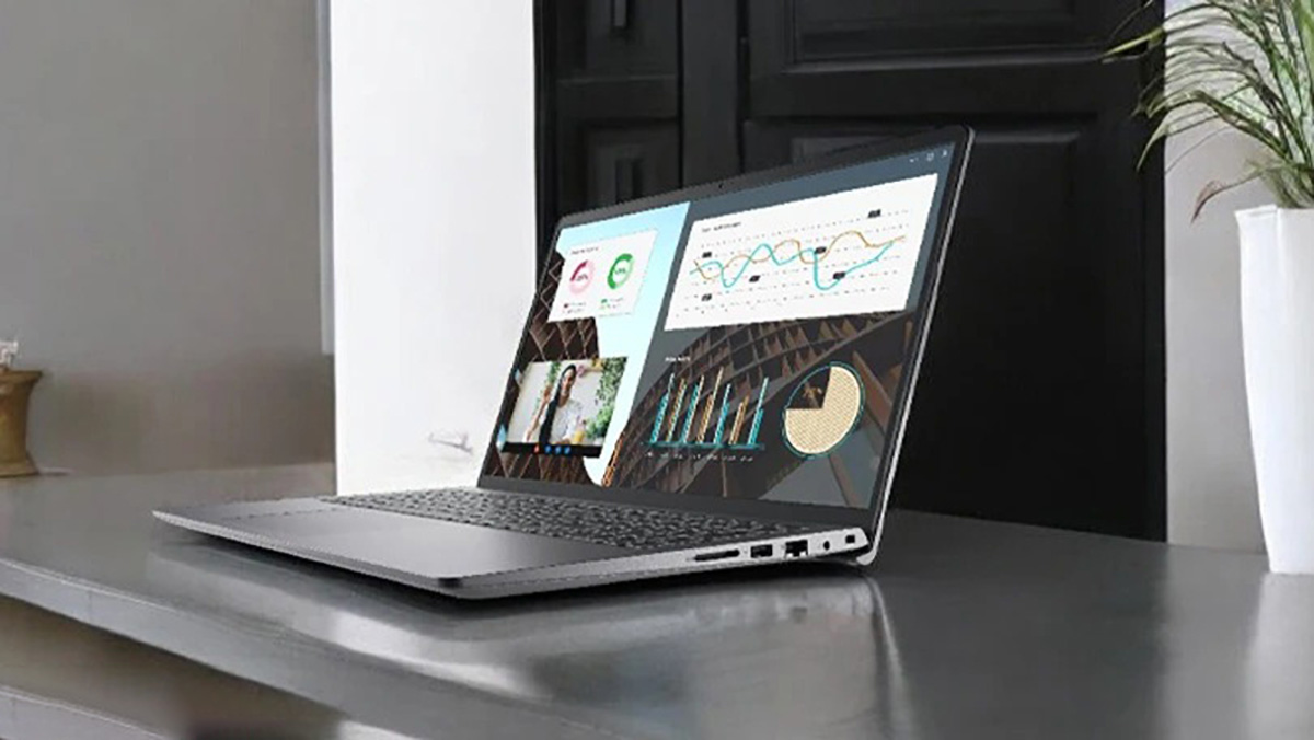 Chương trình Flash Sale laptop 12/8