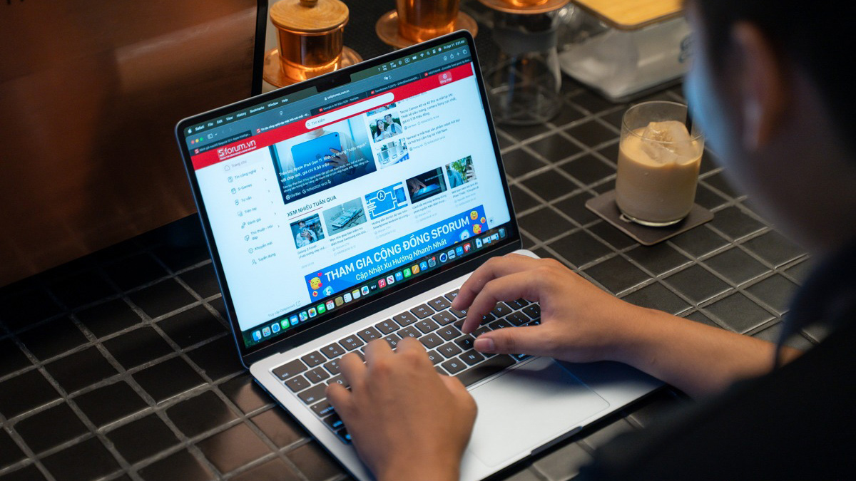 Laptop cho sinh viên Kiến trúc - Đồ Họa: Render 3D, học tập mượt mà, giá chỉ từ 16 triệu