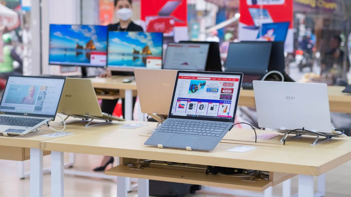 Mua laptop online tại CellphoneS giảm đến 5 triệu, freeship tận nhà