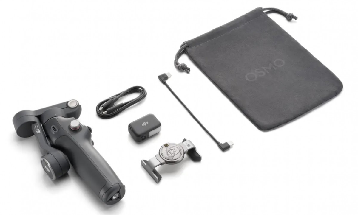 Các phụ kiện trong hộp bán lẻ của DJI Osmo Mobile 8