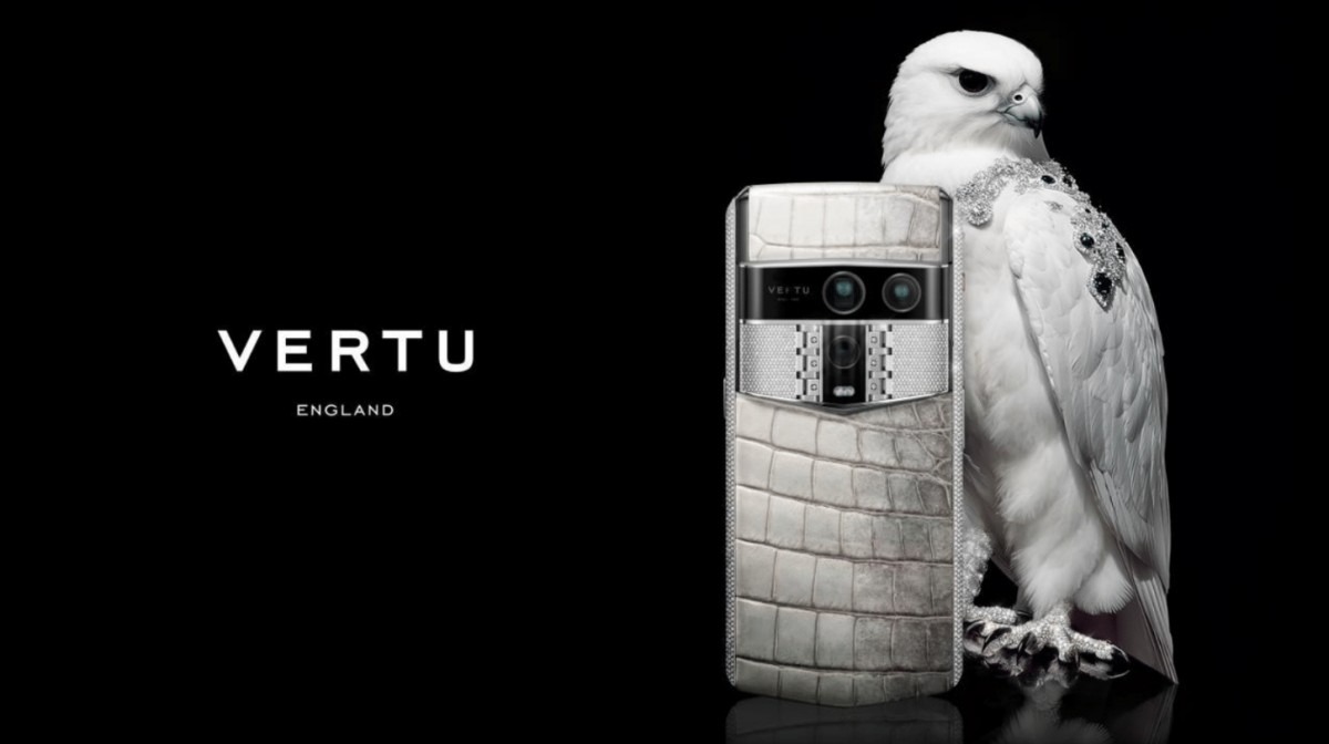 Vertu Agent Q ra mắt: Thiết kế xa xỉ, chip Snapdragon 8 Elite, màn hình 120Hz và pin 5,565 mAh