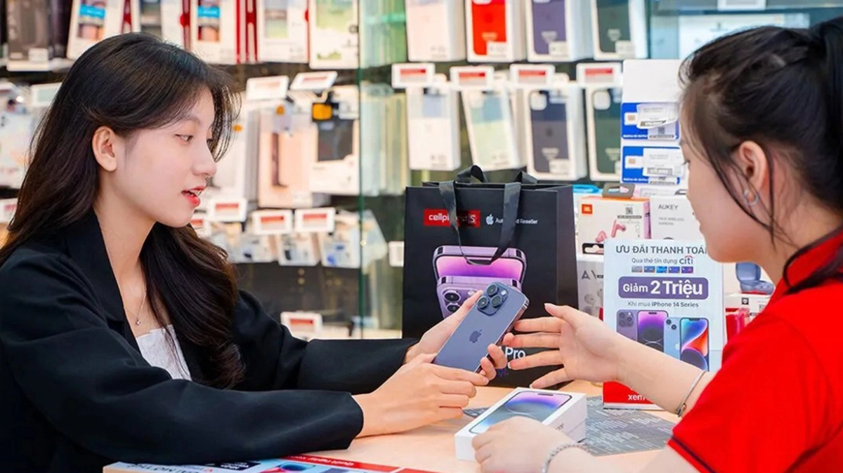 Ưu đãi khủng: Giảm ngay 500K khi trả góp bằng thẻ tín dụng qua mPOS tại CellphoneS!!!