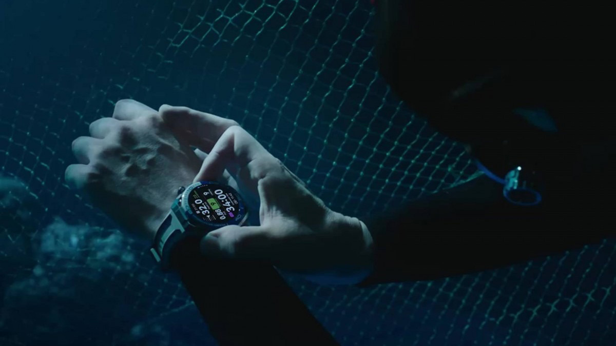 Huawei Watch Ultimate 2 ra mắt: Lặn sâu 150m, giao tiếp bằng sóng siêu âm dưới nước, giá 27.89 triệu đồng