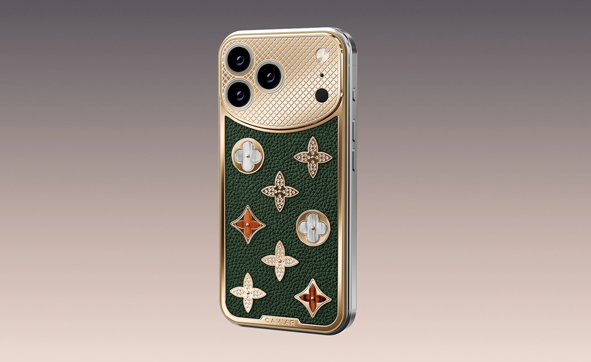 iPhone 17 Pro Emerald Tree