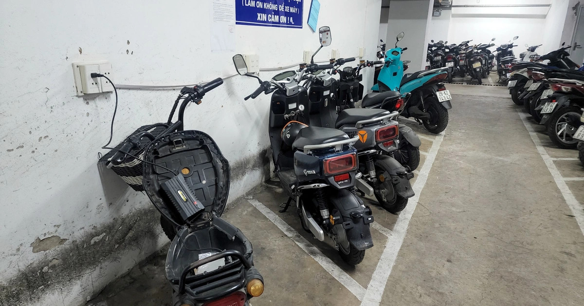 có nên sạc xe máy điện qua đêm hình 4