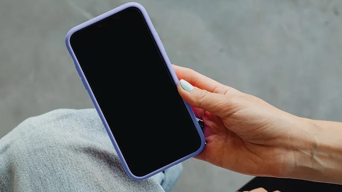 Cách khắc phục iPhone vẫn chạy nhưng không lên màn hình đơn giản