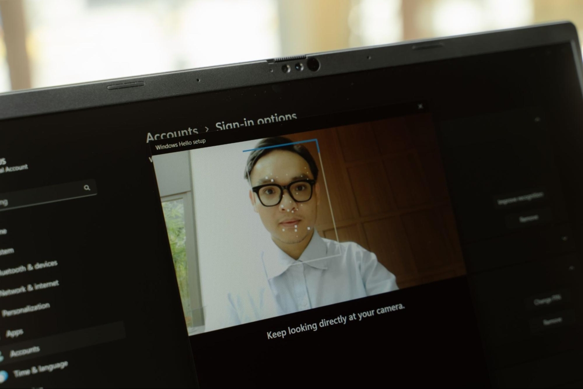 Windows Hello giúp người dùng xác thực nhanh mà không cần nhập mật khẩu