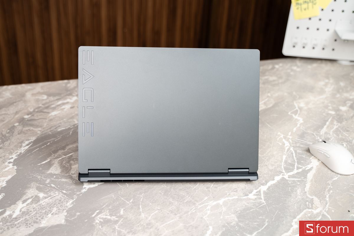 Gigabyte Eagle GL6J-9MJR2VNF93SH