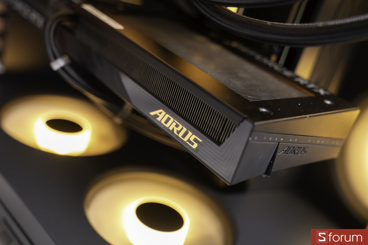 GIGABYTE AORUS GeForce RTX 5060 Ti ELITE 16GB  trên PC GIGABYTE Stealth