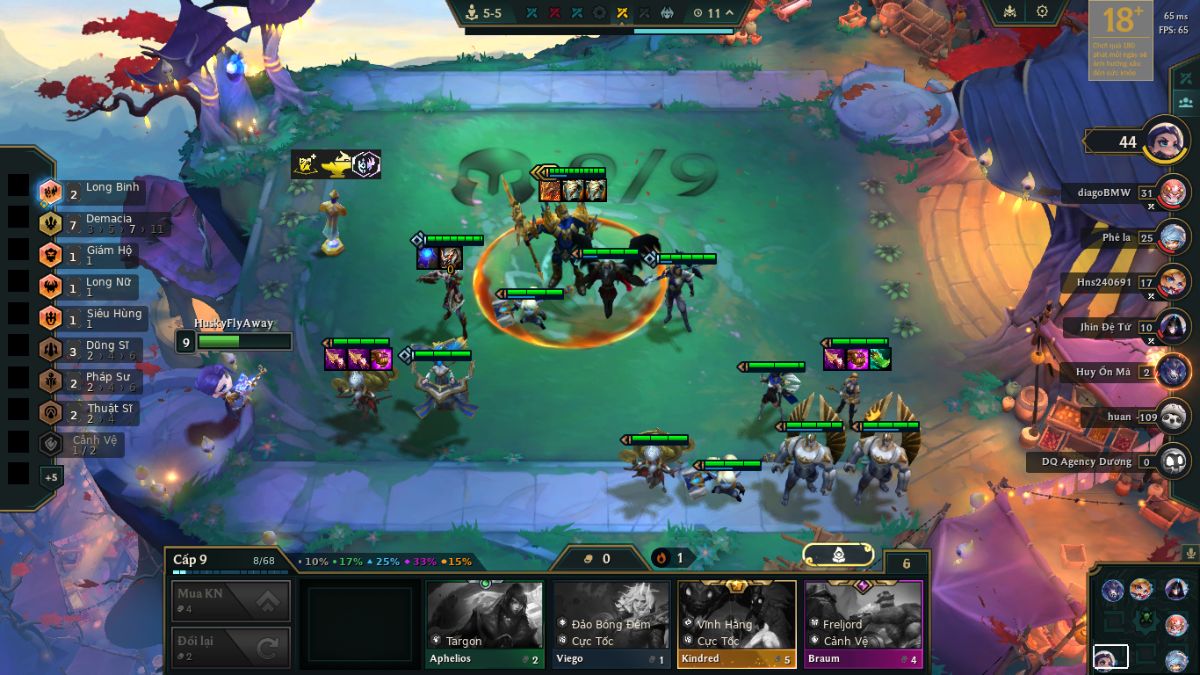 Ưu tiên dùng vàng để up cấp để sớm hoàn thiện khung đội hình